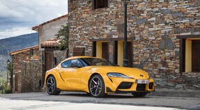 GR Supra 2019